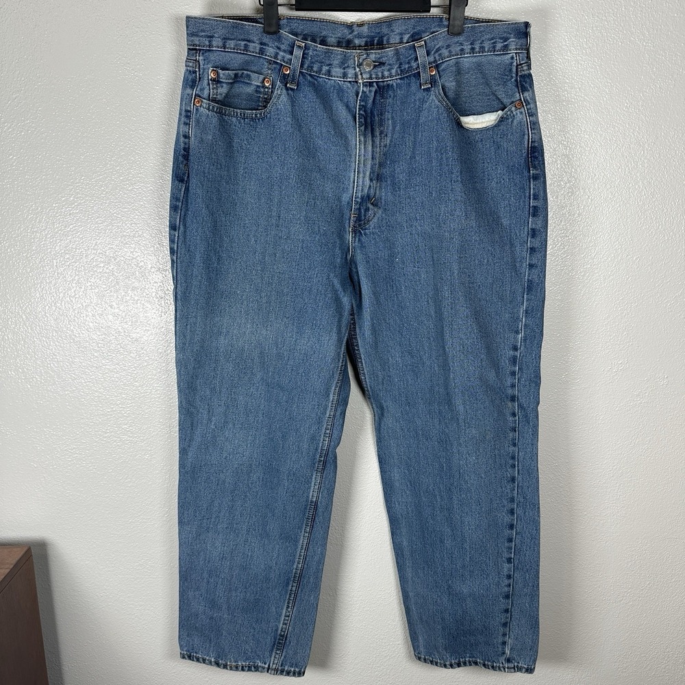 Levis 550 Jeans Mens Size 40x30 Relaxed Fit Tapered Leg Blue Denim Medium Wash